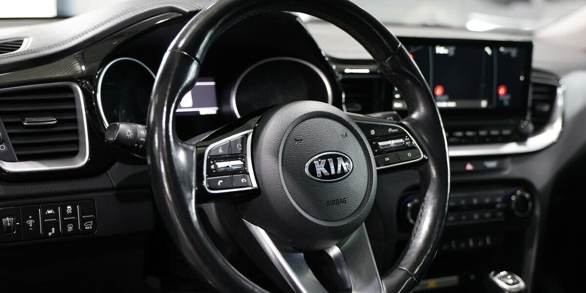 Kia XCeed 1.4 T-GDI LUNCH-X-EDITION / PANORAMA, LED 95.000 km 14.777 &euro; Hamm 59077