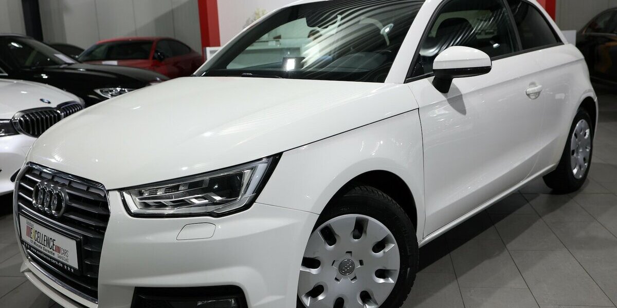 Audi A1 1.6 TDI SPORT WHITE / XENON, NAVI-MMI, LEDER 111.000 km 12.111 &euro; Hamm 59077
