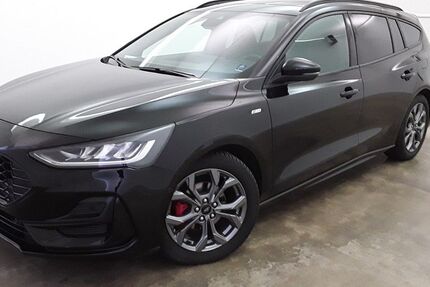 Ford Focus 24.192 km 24.977 &euro; Hamm 59069