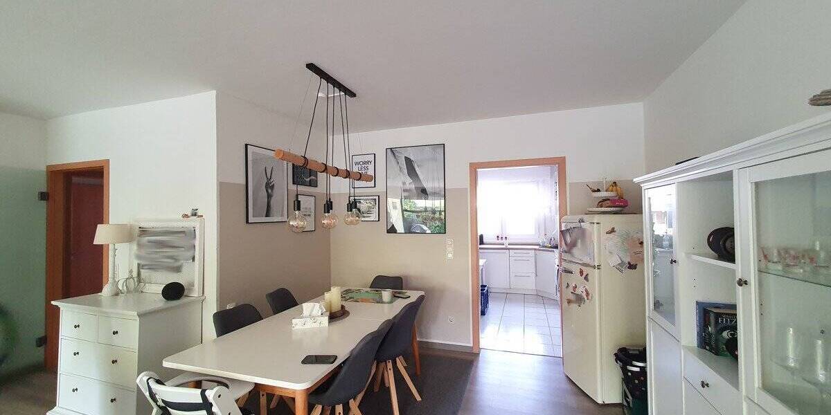 Etagenwohnung Ahlen Innenstadt - 3 Zimmer, 92 m&sup2;, 230.000&euro; | Angebot:25745412