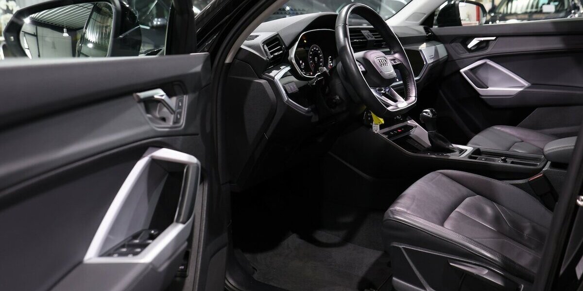 Audi Q3 40 TDI QUATTRO ADVANCED MATRIX-LED,VOLL-LEDER 86.000 km 29.444 &euro; Hamm 59077