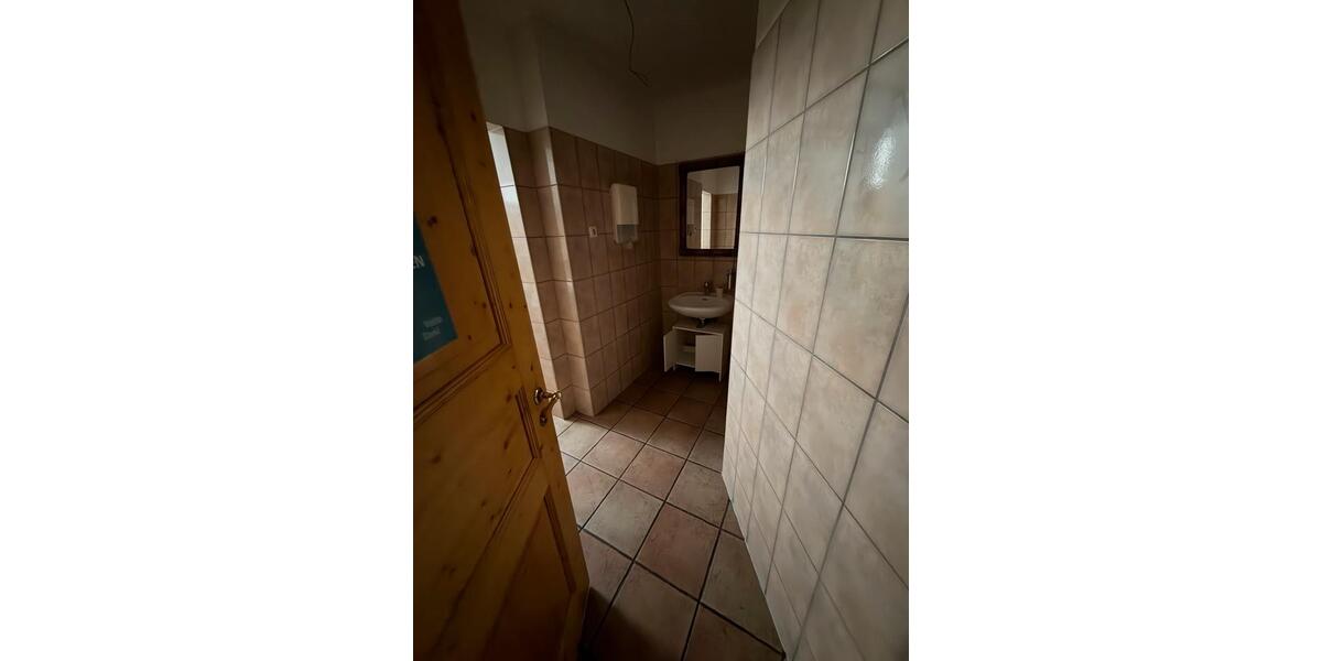 Gewerbeobjekt Menden (Sauerland) Berkenhofskamp - 1.450&euro; | Angebot:26376873