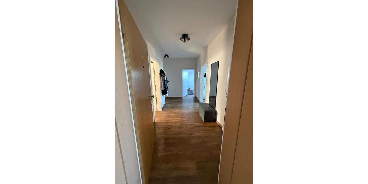 Dachgeschoßwohnung Iserlohn Grüne - 3 Zimmer, 77 m&sup2;, 155.000&euro; | Angebot:26889940