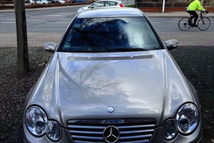 Mercedes-Benz CL 220 308.550 km 3.000 &euro; Werl 59457
