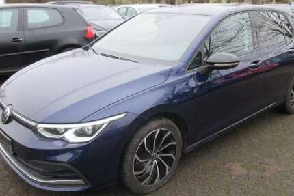 VW Golf Active 1.0 eTSI DSG NAVI LED ALU APS ACC SITZ 92.750 km 18.988 &euro; Bergkamen 59192