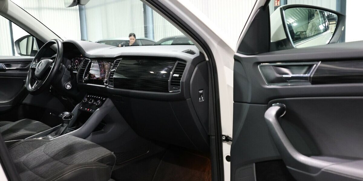 Skoda Kodiaq 2.0 TDI DSG STYLE / VIRTUAL-COCKPIT, LED 190.000 km 19.444 &euro; Hamm 59077