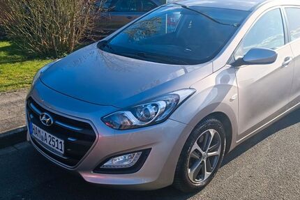 Hyundai i30 280.000 km 5.250 &euro; Hamm 59077