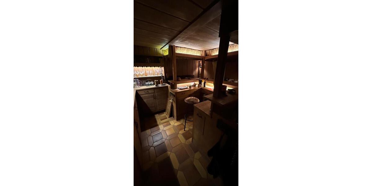 Bungalow Lünen Alstedde - 7 Zimmer, 220 m&sup2;, 525.000&euro; | Angebot:23863072