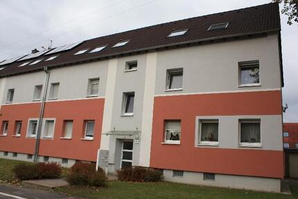 Wohnung Castrop-Rauxel Becklem - 4.5 Zimmer, 93 m&sup2;, 765&euro; | Angebot:26615951