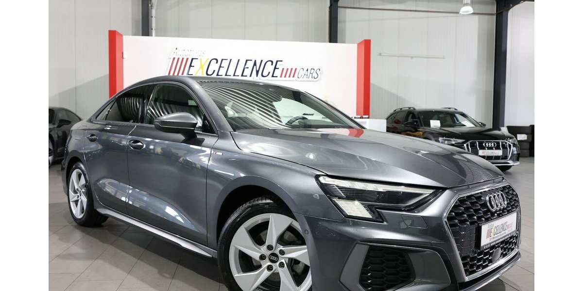 Audi A3 LIMOUSINE 30 TFSI S-LINE MATRIX, VOLL-LEDER 60.000 km 25.777 &euro; Hamm 59077