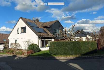 Haus Arnsberg / Neheim Neheim - 10 Zimmer, 285 m&sup2;, 498.000&euro; | Angebot:25933837