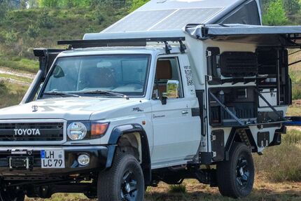 Toyota Land Cruiser 5.922 km 119.500 &euro; Südkirchen 59394