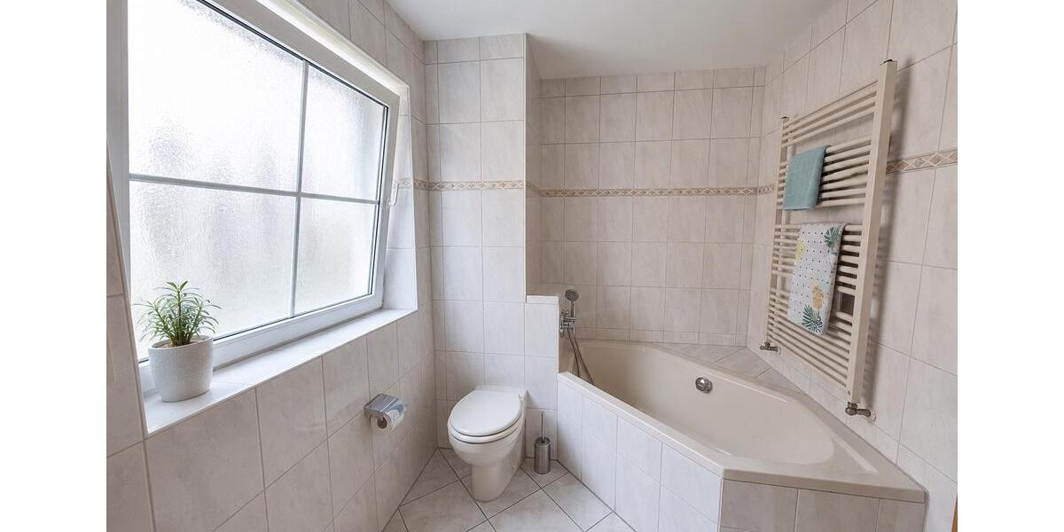 Reihenhaus Dortmund Brackel - 5 Zimmer, 124 m&sup2;, 445.000&euro; | Angebot:27269031