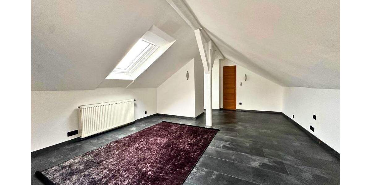 Einfamilienhaus Iserlohn Zentrum - 3 Zimmer, 147 m&sup2;, 249.000&euro; | Angebot:25743915