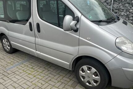 Renault Trafic 152.488 km 8.800 &euro; Hamm 59077