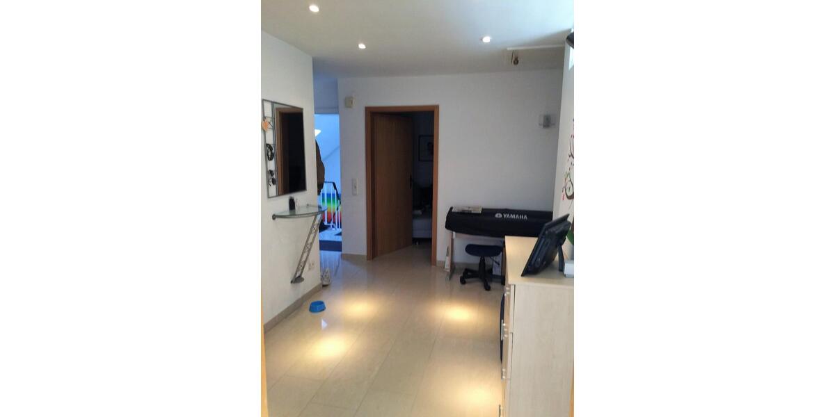 Etagenwohnung Castrop-Rauxel Becklem - 3 Zimmer, 89 m&sup2;, 900&euro; | Angebot:25943759