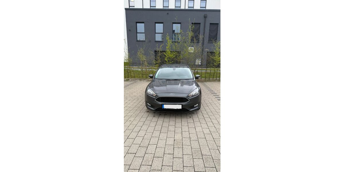 Ford Focus 94.864 km 9.500 &euro; Dortmund 44135