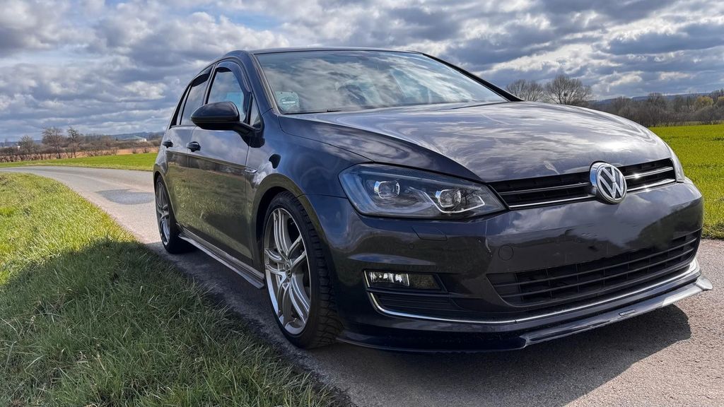 VW Golf 126.300 km 7.599 &euro; Werl 59457