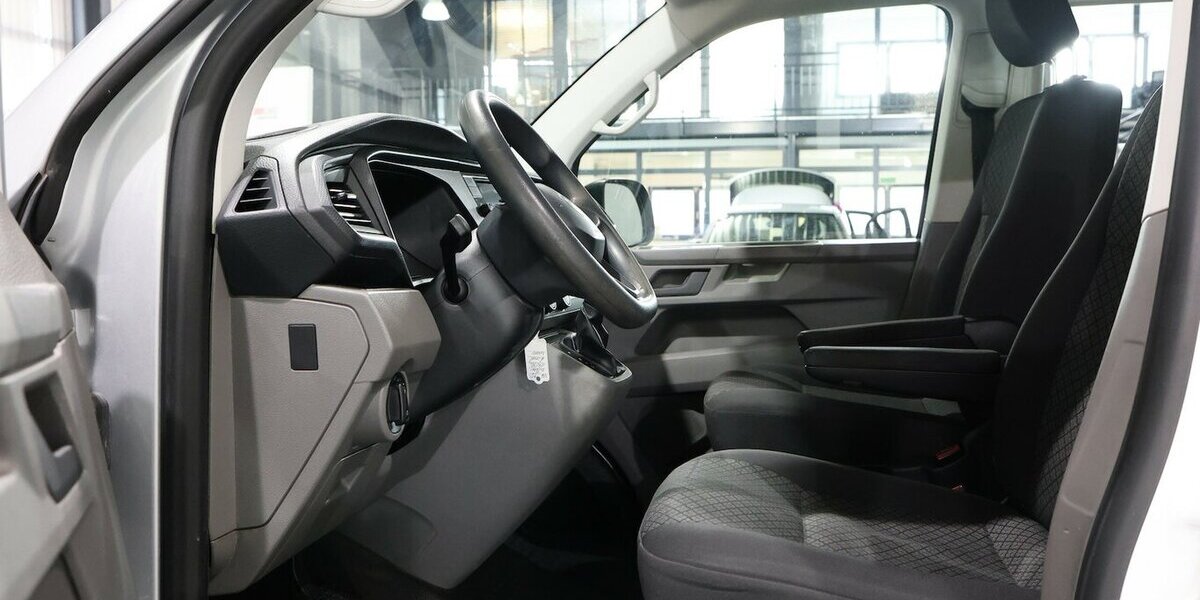 VW T6.1 Caravelle 2.0 TDI DSG LANG / 9-SITZER / TOP 172.000 km 26.444 &euro; Hamm 59077