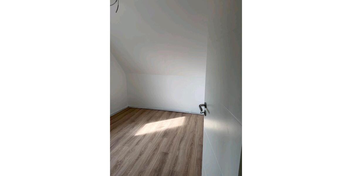 Etagenwohnung Bergkamen - 3 Zimmer, 74 m&sup2;, 750&euro; | Angebot:26231920