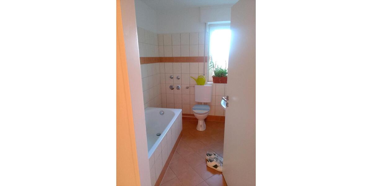 Dachgeschoßwohnung Bergkamen - 2 Zimmer, 70 m&sup2;, 460&euro; | Angebot:25924171