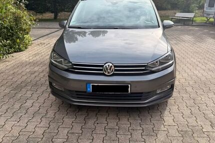 VW Touran 143.662 km 14.000 &euro; Dortmund 44359