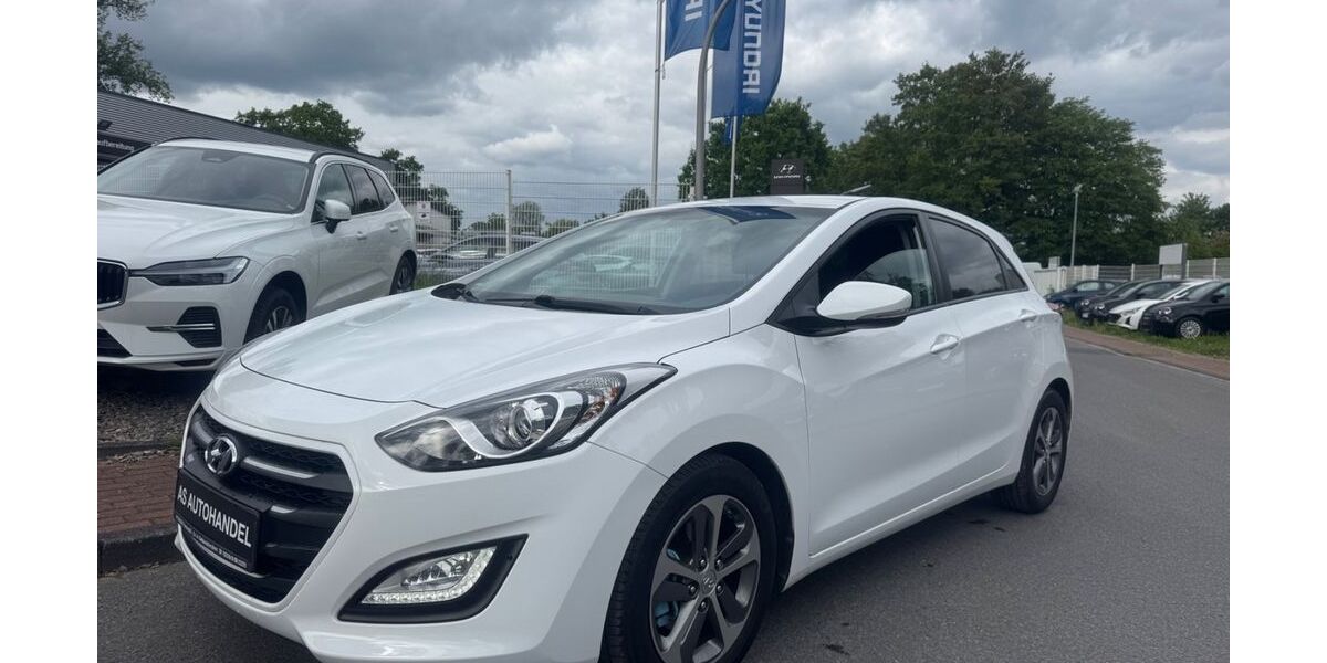 Hyundai i30 67.000 km 9.790 &euro; Datteln 45711