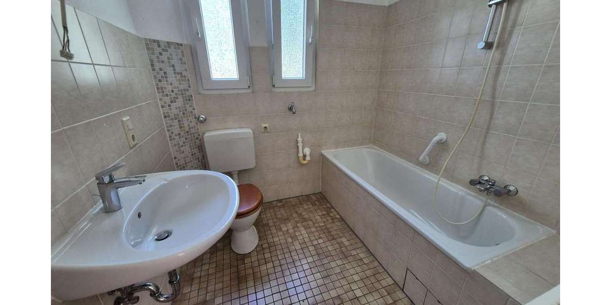Etagenwohnung Witten Annen - 3.5 Zimmer, 64 m&sup2;, 463&euro; | Angebot:27312673