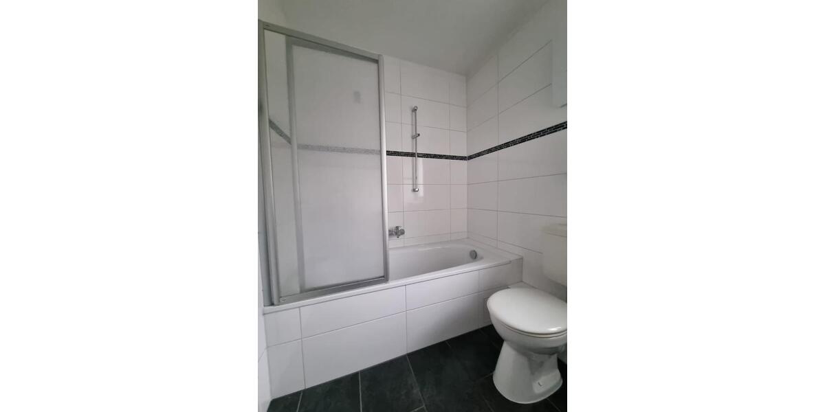 Etagenwohnung Bergkamen - 3 Zimmer, 84 m&sup2;, 739&euro; | Angebot:25232130