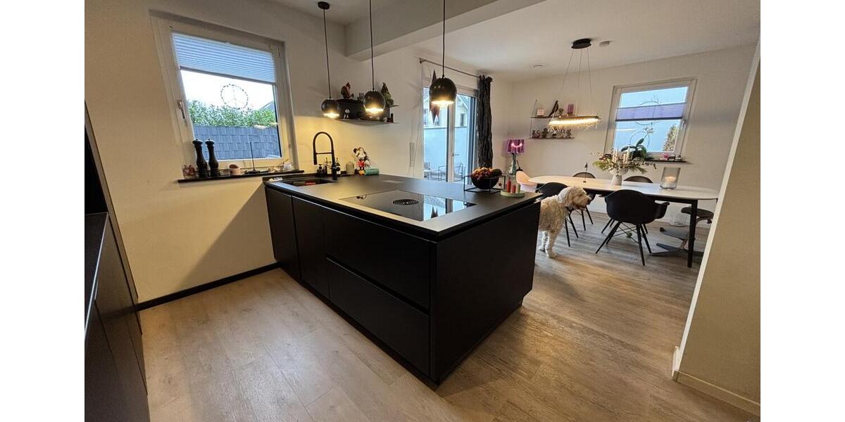 Einfamilienhaus Iserlohn Sümmern - 4 Zimmer, 117 m&sup2;, 1.900&euro; | Angebot:26677402