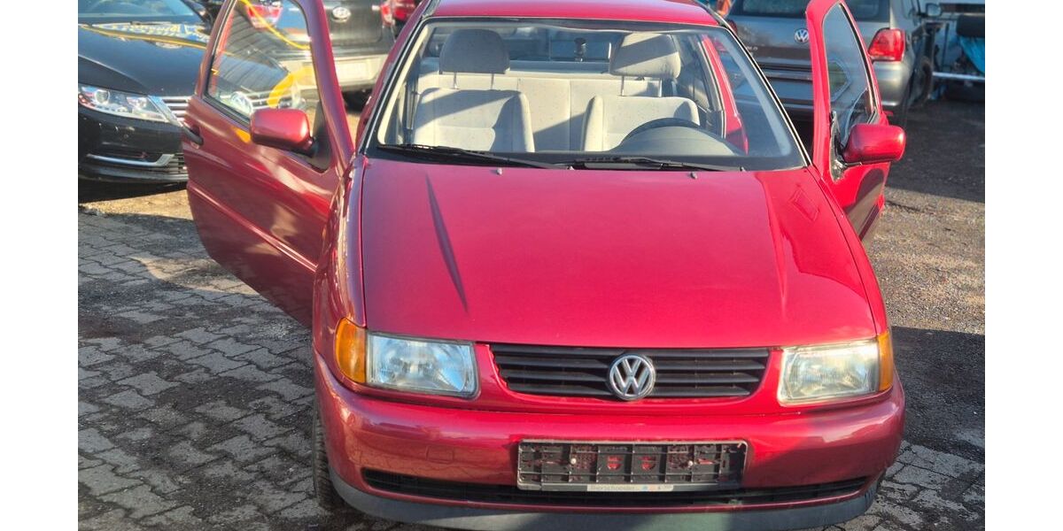 VW Polo 73.724 km 2.000 &euro; Lünen 44532
