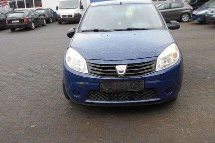 Dacia Sandero 125.471 km 700 &euro; Werne 59368