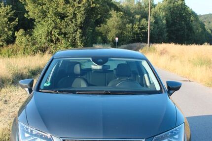 Seat Leon 150.000 km 9.900 &euro; Iserlohn 58644