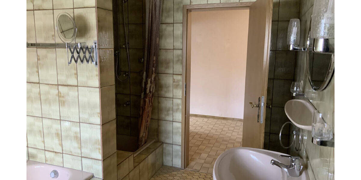 Mehrfamilienhaus, Wohnhaus Hamm Bockum-Hövel - 7 Zimmer, 207 m&sup2;, 399.000&euro; | Angebot:25662993