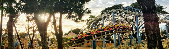 Movie Park Germany Bottrop Ruhrgebiet Filmthemenpark Achterbahnen Shows