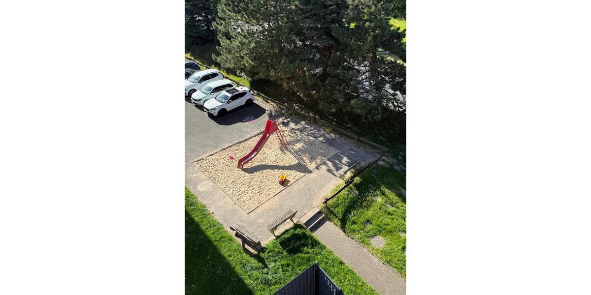 Dachgeschoßwohnung Iserlohn Grüne - 3 Zimmer, 77 m&sup2;, 155.000&euro; | Angebot:26889940