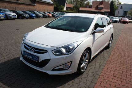 Hyundai i40 106.000 km 9.980 &euro; Hamm 59073