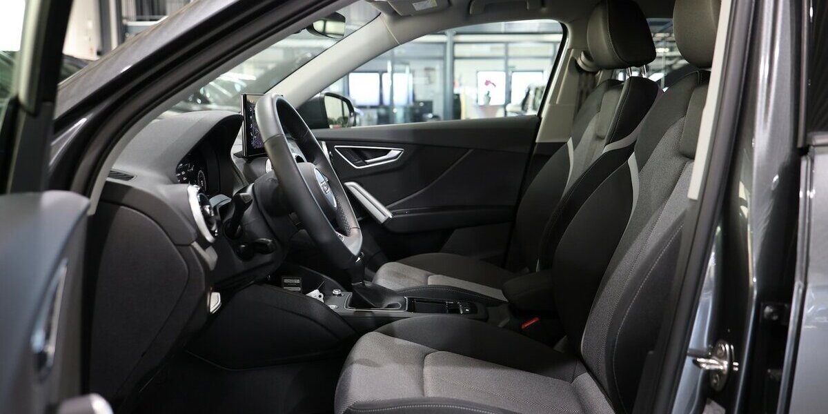 Audi Q2 30 TFSI S-LINE DAYTONA / LED, VC, ACC+LANE 10.000 km 24.555 &euro; Hamm 59077