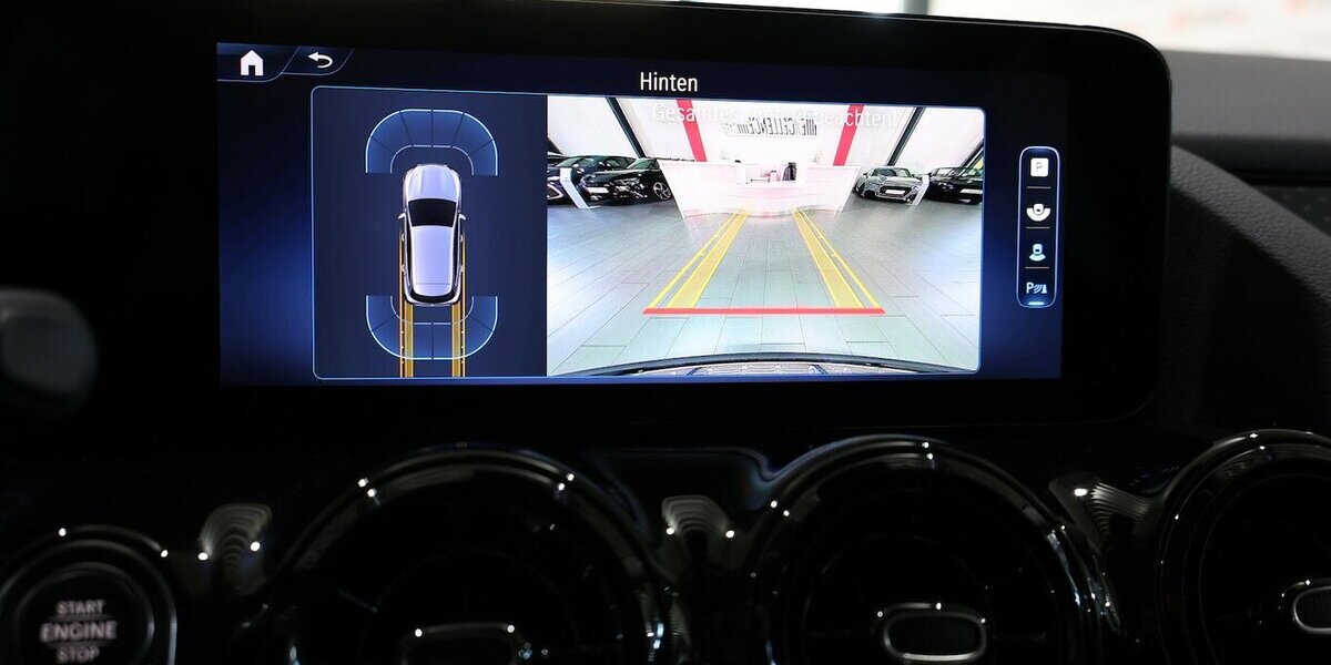 Mercedes-Benz GLA 180 ADVANCED SPORT / LEDER, LED, WIDESCREEN 7.000 km 33.444 &euro; Hamm 59077