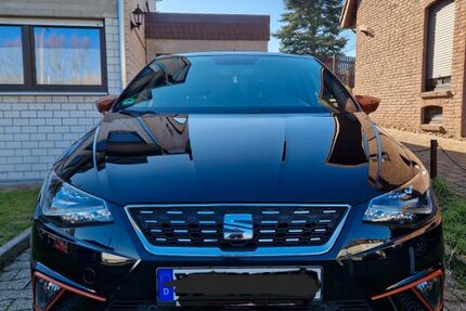 Seat Ibiza 63.000 km 12.000 &euro; Dortmund 44259