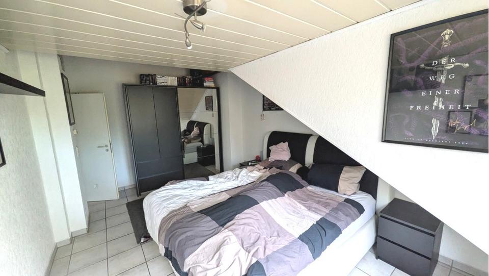 Dachgeschoßwohnung Dortmund Hörde - 3 Zimmer, 90 m&sup2;, 820&euro; | Angebot:25987527