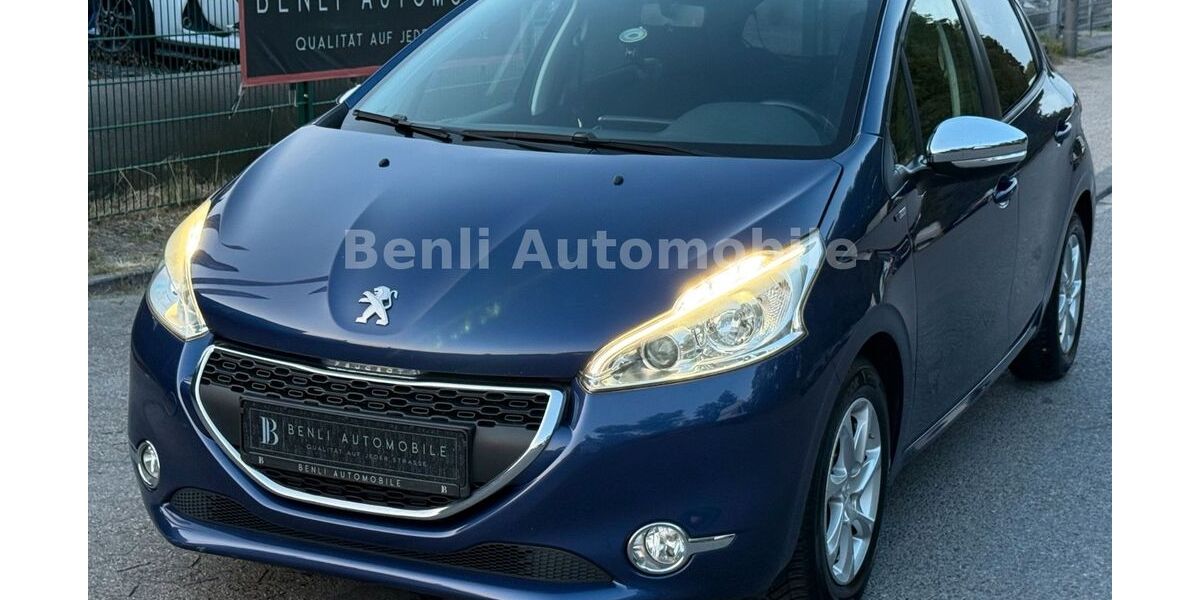 Peugeot 208 100.000 km 4.890 &euro; Oer Erkenschwick 45739