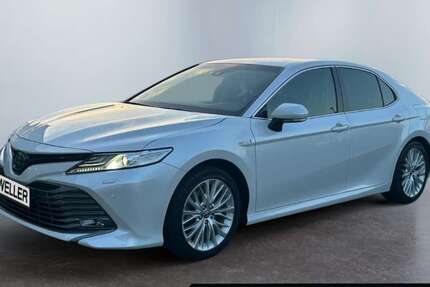 Toyota Camry 73.606 km 29.980 &euro; Hamm 59067