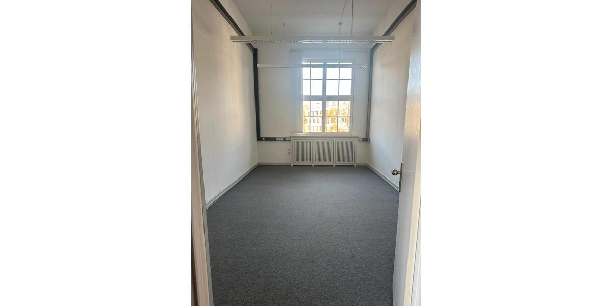 Gewerbeobjekt Dortmund Hörde - 2.844&euro; | Angebot:26070821