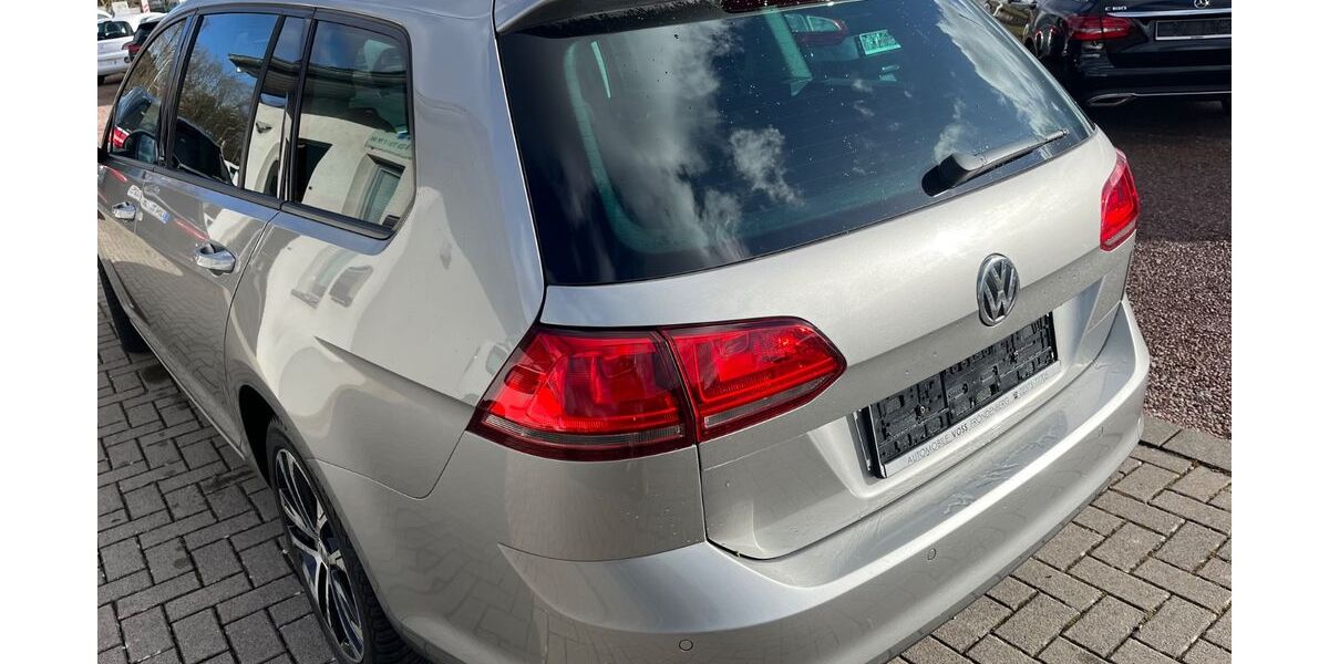 VW Golf 299.452 km 6.500 &euro; Fröndenberg 58730