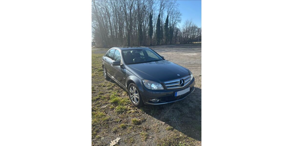Mercedes-Benz C 180 200.000 km 5.600 &euro; Bönen 59199