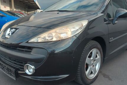 Peugeot 207 203.000 km 700 &euro; Holzwickede 59439