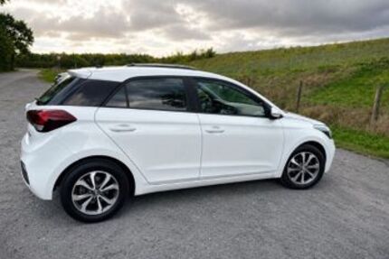 Hyundai i20 97.000 km 8.999 &euro; Bönen 59199