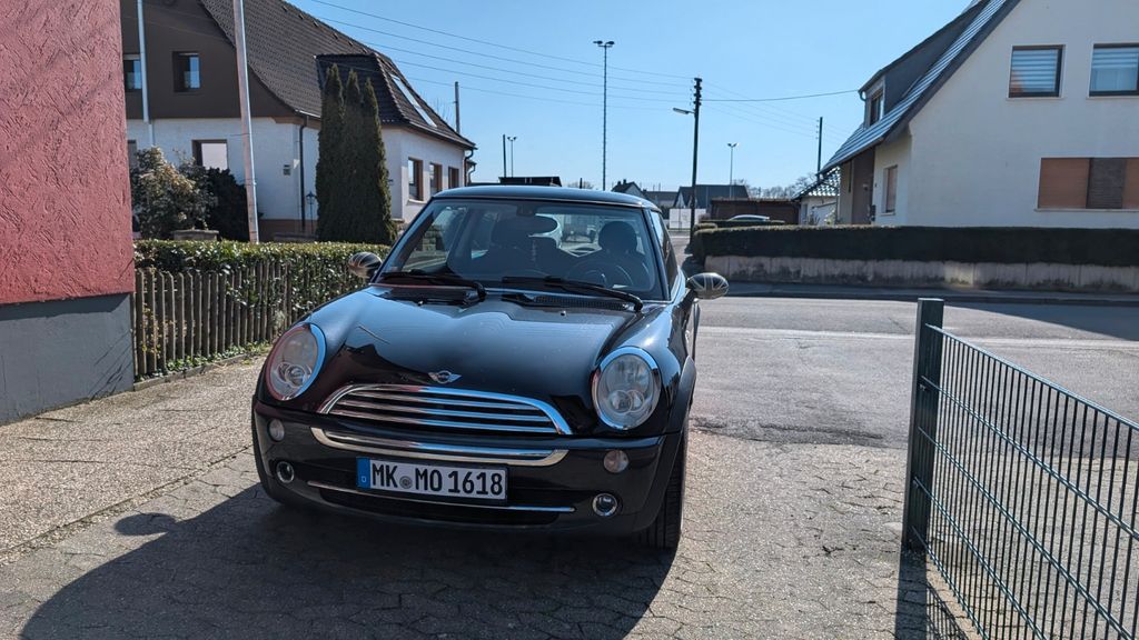 Mini ONE 214.000 km 3.250 &euro; Menden (Sauerland) 58708