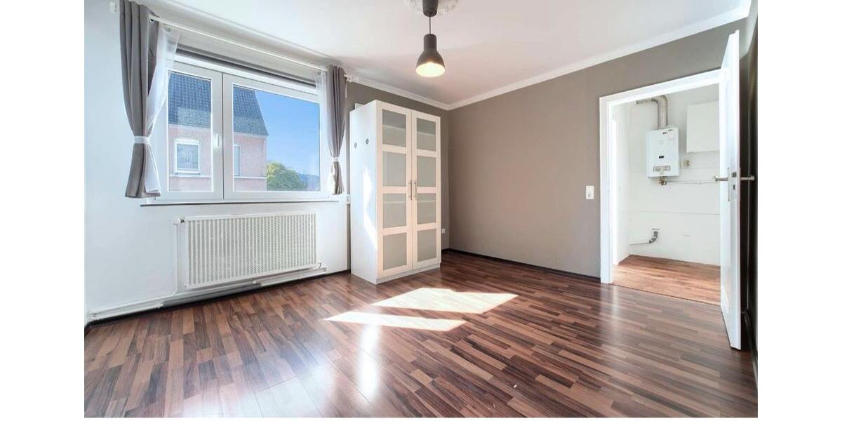 Etagenwohnung Iserlohn Letmathe - 4 Zimmer, 95 m&sup2;, 800&euro; | Angebot:26680725